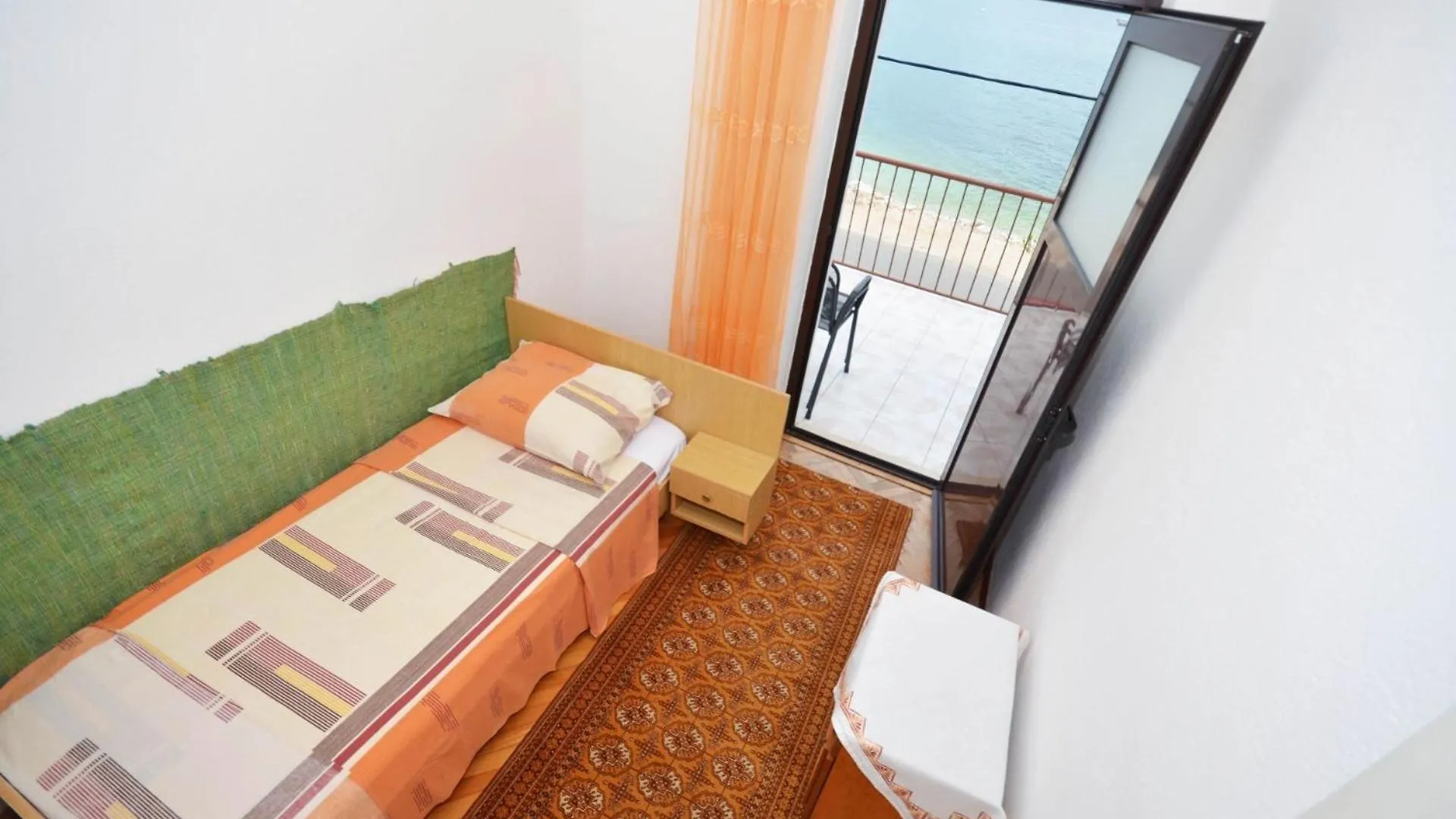 Apartment Andja - 5 M From The Beach Trogir
